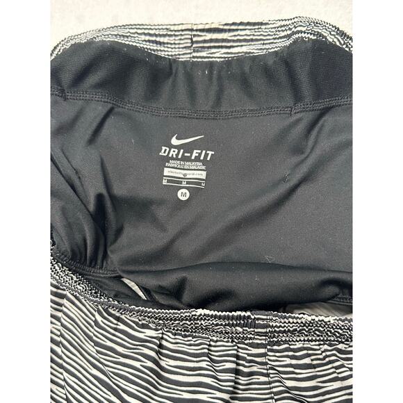 Nike Dri-Fit Running Shorts Women’s Medium Zebra Print Lined Pocket Drawstring - Picture 4 of 7